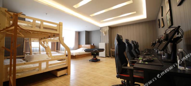 遵义虎贲电竞酒店(苏州路店)图片