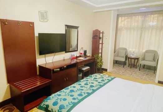Dagang Oilfield HotelHotel Overview