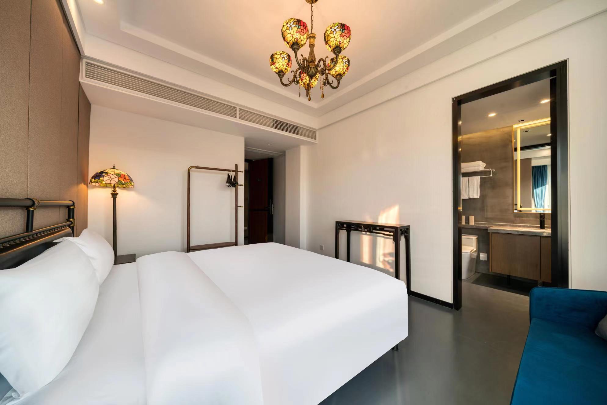 Sapphire Mansion HomestayOver view