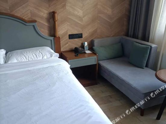 美豪酒店济南泉城广场趵突泉店