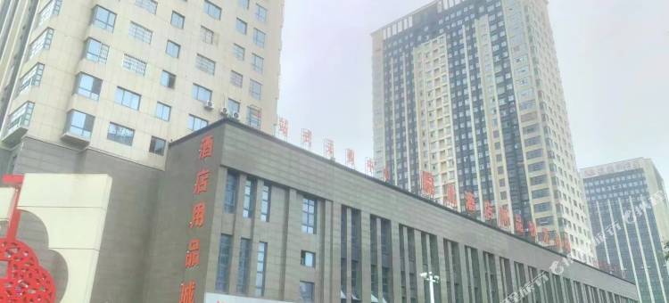 华人易居民宿(蚌埠淮上区万达广场海吉星店)图片