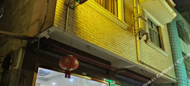 东兴紫海阁民宿(万尾金滩店)图片