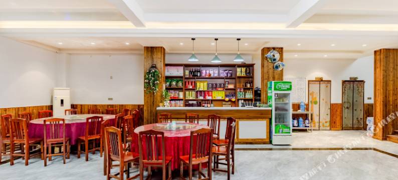 泾县青龙饭店(月亮湾皮划艇漂流起点店)图片