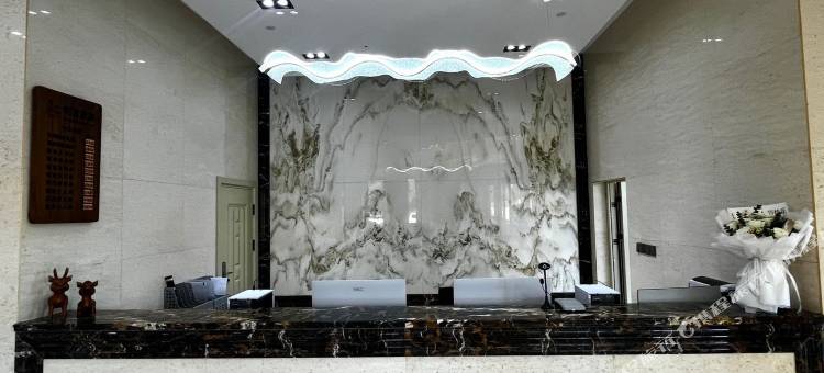 额敏相宜致家酒店图片