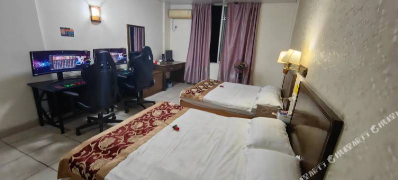 月光星域电竞民宿(顺德大良店)图片