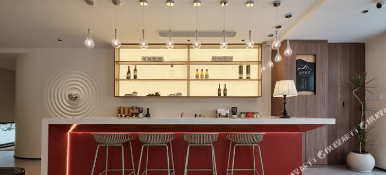 南京山居秋茗酒店(汤山龙尚湖店)图片