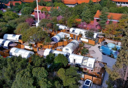 玉溪映月潭圆梦营外景图