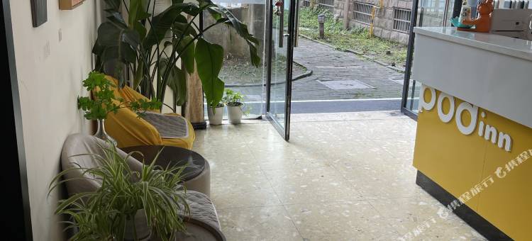 布丁严选酒店(临平经济开发区汽车北站店)图片