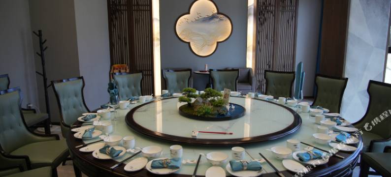 岚皋吉泰盛世酒店图片