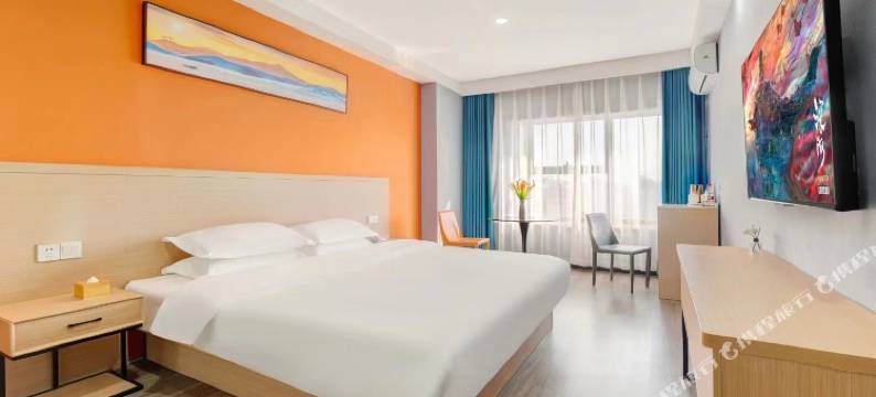 椿见观影酒店(开元大道创智广场店)图片