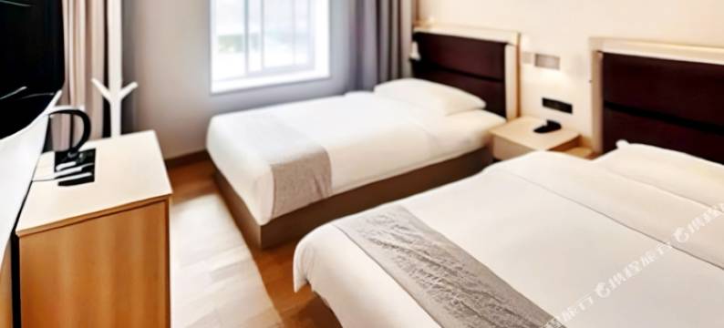 稻城亚丁旅影富氧酒店图片