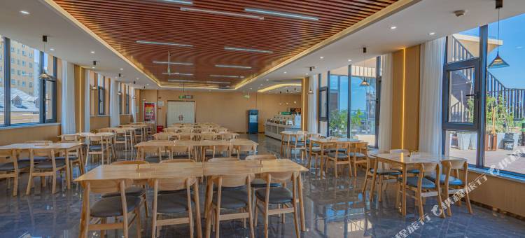 伊客居酒店(伊宁市火车站店)图片