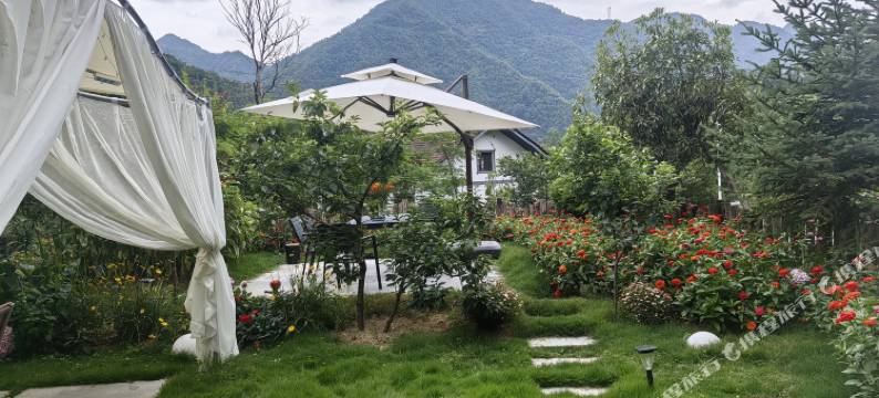 留坝楼房沟山麓景舍民宿图片