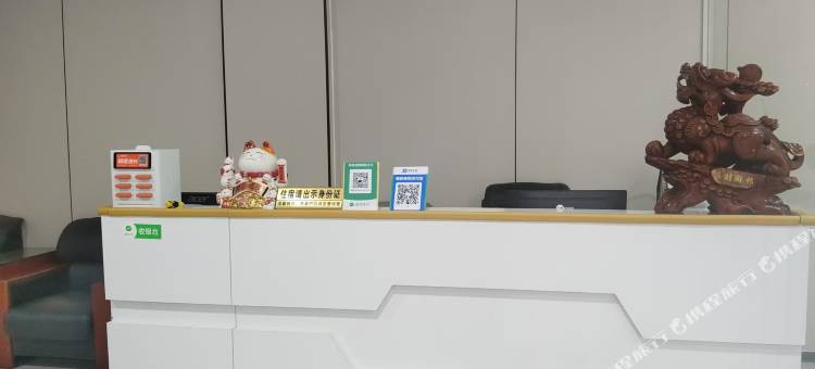 德辉公寓(中山长江水世界店)图片