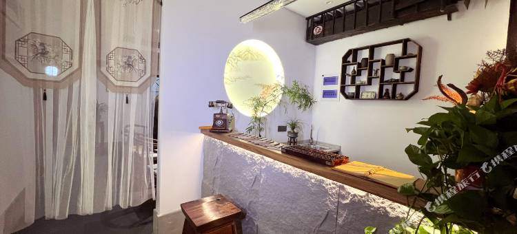 枕湖望星居酒店(杭州西湖湖滨银泰in77店)图片