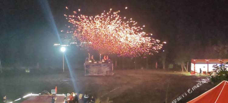 上.下西河归园民宿图片