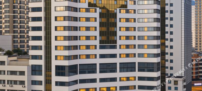 桔子酒店(贵阳喷水池美食城贵医地铁站店)图片