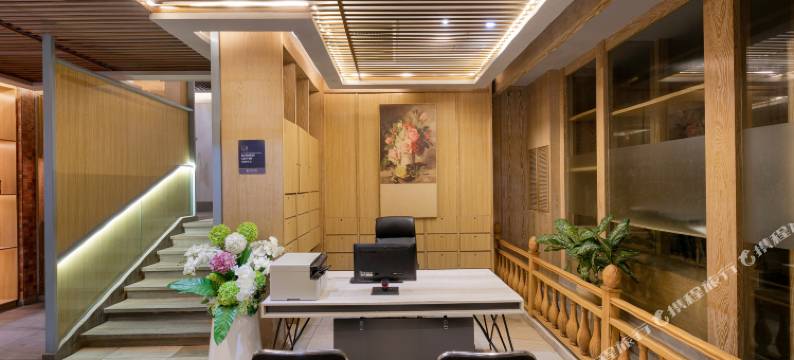 丽呈铂锐酒店(广州市桥地铁站钻汇广场店)图片