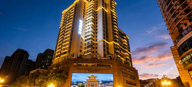 诺维娜酒店(贵阳喷水池地铁站太平路网红街店)图片