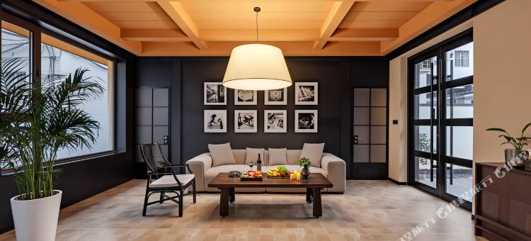 春泽Hotsping Villa|私汤轻奢设计师美宿(忻州古城店)图片