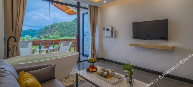 来野·泸沽湖湖景美宿图片