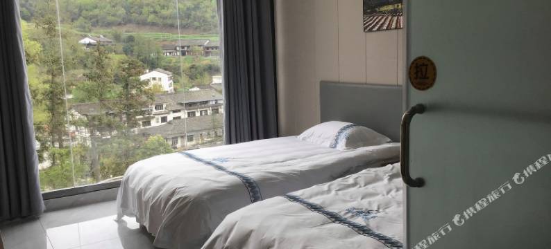 剑阁川游酒店图片