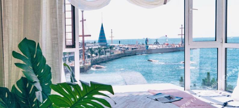 青岛蜜海临海别墅图片