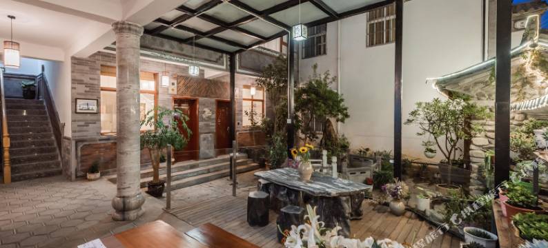 大理·MisoonHi南境民宿(大理古城店)图片