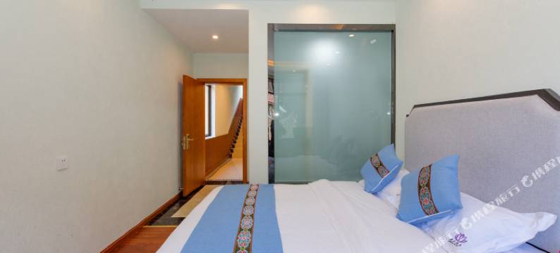 黑水白玛梅朵酒店图片