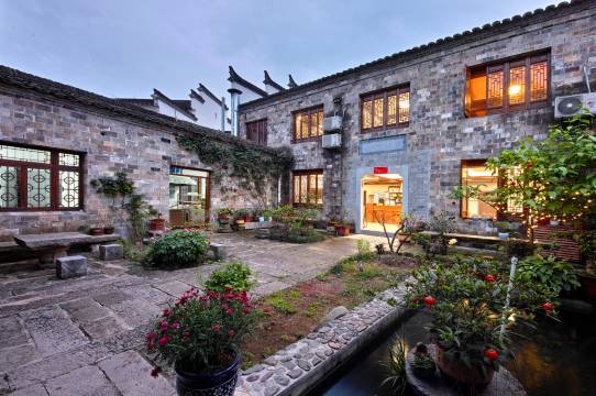 甜蜜小居・徽派慢生活民宿(泾县查济风景区店)