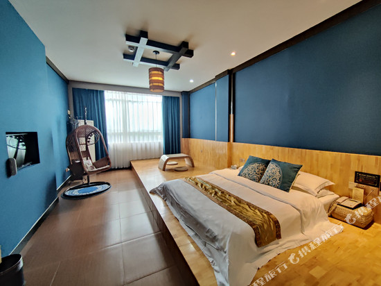 大余君悦风尚酒店