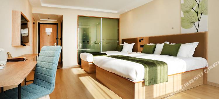 格林豪泰商务酒店(桐庐高铁站店)图片