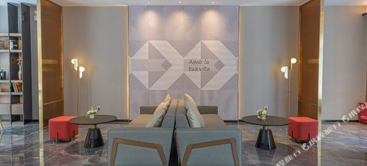 柏曼酒店(玉林汽车总站十字街店)图片