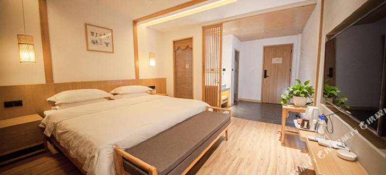 栖悦精品酒店(云台山岸上服务区售票处店)图片