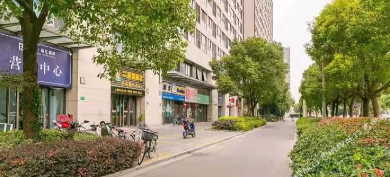 可可酒店(浦江镇联航路地铁站店)图片