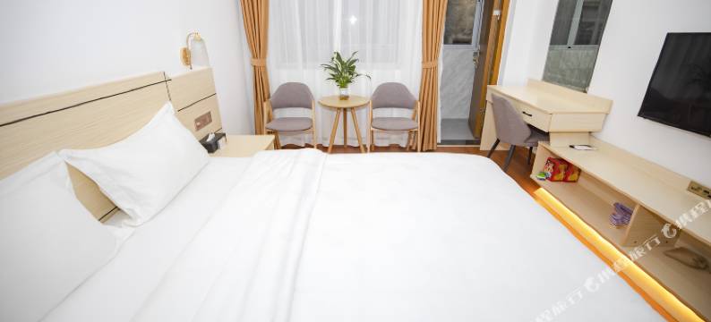 轻院公寓(广州国际轻纺城中山大学店)图片