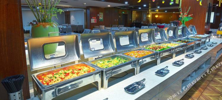 漫葡天沐养颜温泉酒店(看见贺兰演艺小镇镇北堡西部影城店)图片