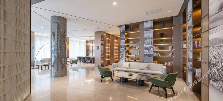 杭州西湖湖滨中山北路亚朵酒店图片