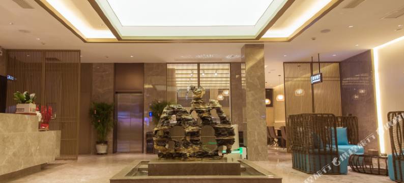 南召颜岸·琥珀酒店图片