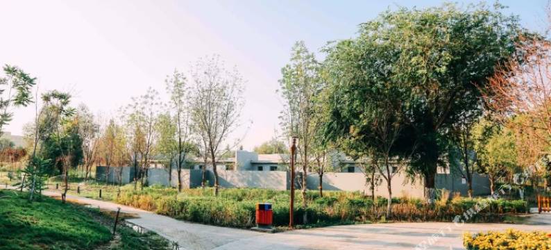 克拉玛依乌尔禾颐中小院图片