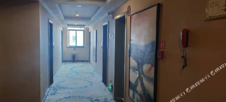 华悦时尚酒店(巩义新华北路大宋美食城店)图片