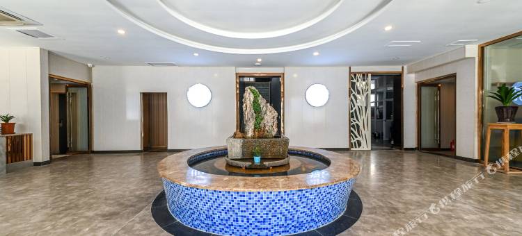 轻住酒店(青岛城阳区农业大学地铁站店)图片