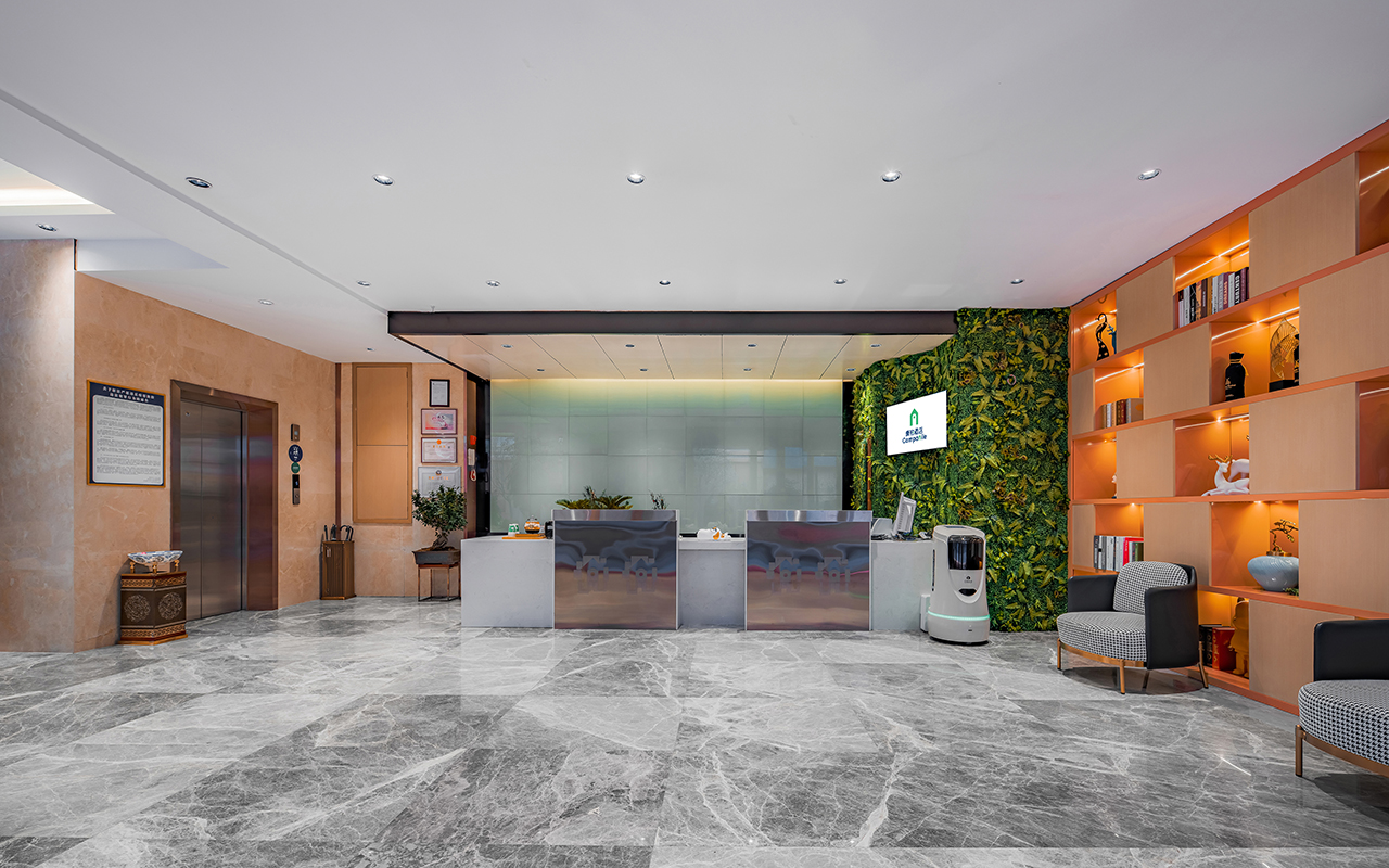 Campanile Hotel (Zhaotong Youth Road Financial Center Store)Over view