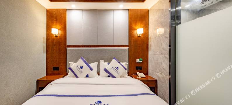 都市绿洲酒店(贵阳白云绿地新都会店)图片