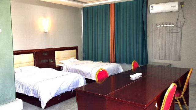 库尔勒德荣商务宾馆