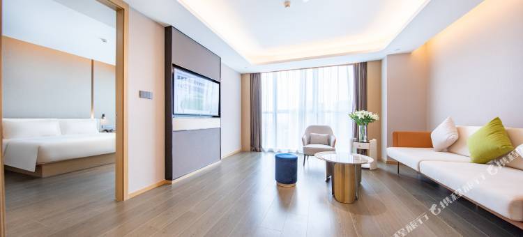 淮安宝龙商业街水渡口大道亚朵酒店图片