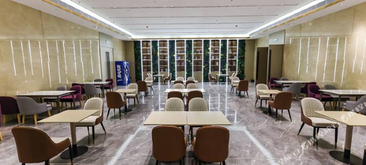 沈阳民航宾馆(新惠街地铁站沈河店)图片