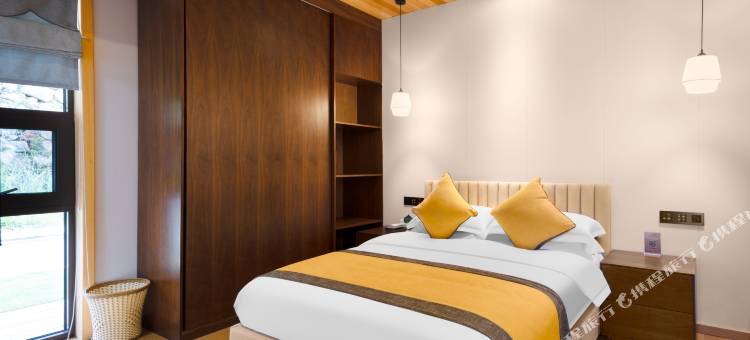 光雾山和谷·秋池酒店图片