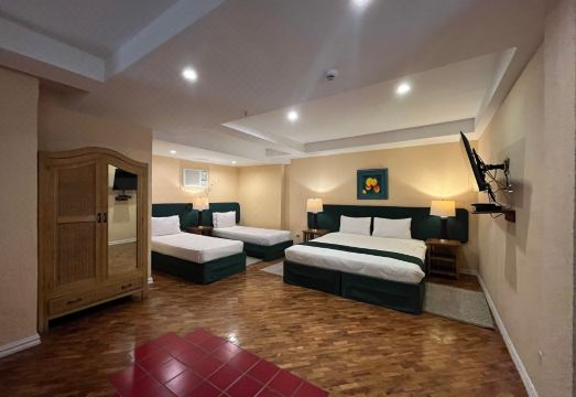 Coco Grande HotelHotel Overview