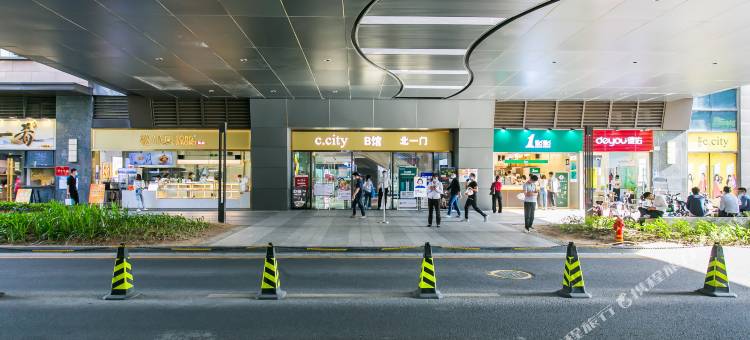 途居公寓(深圳科技园高新园地铁站店)图片